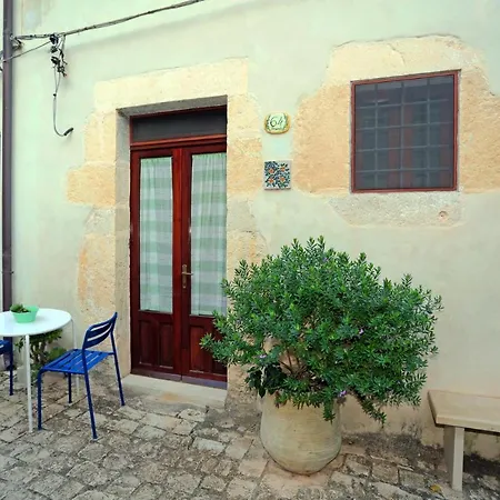 Le Dimore Dei Venti Apartment *